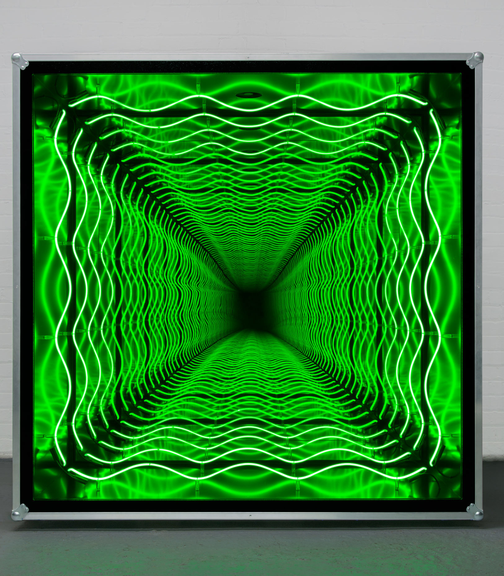 Green neon light sculpture.