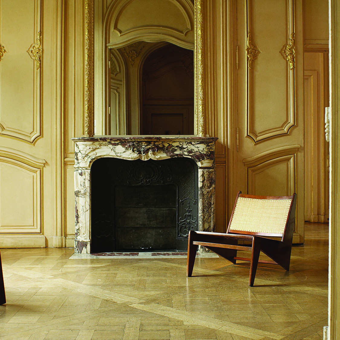 A still from Amie Siegel's Provenance,2013 featuring an empty room.