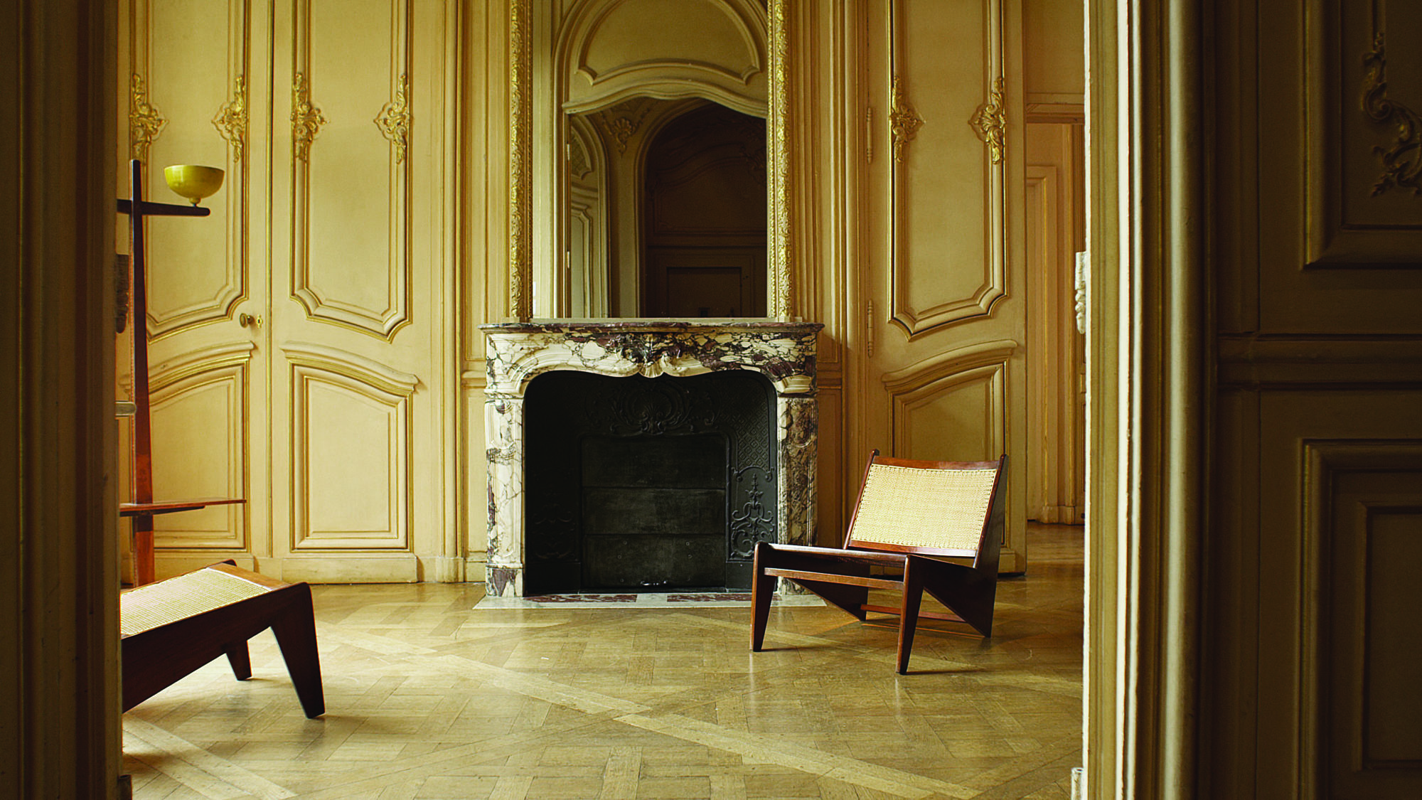 A still from Amie Siegel's Provenance,2013 featuring an empty room.