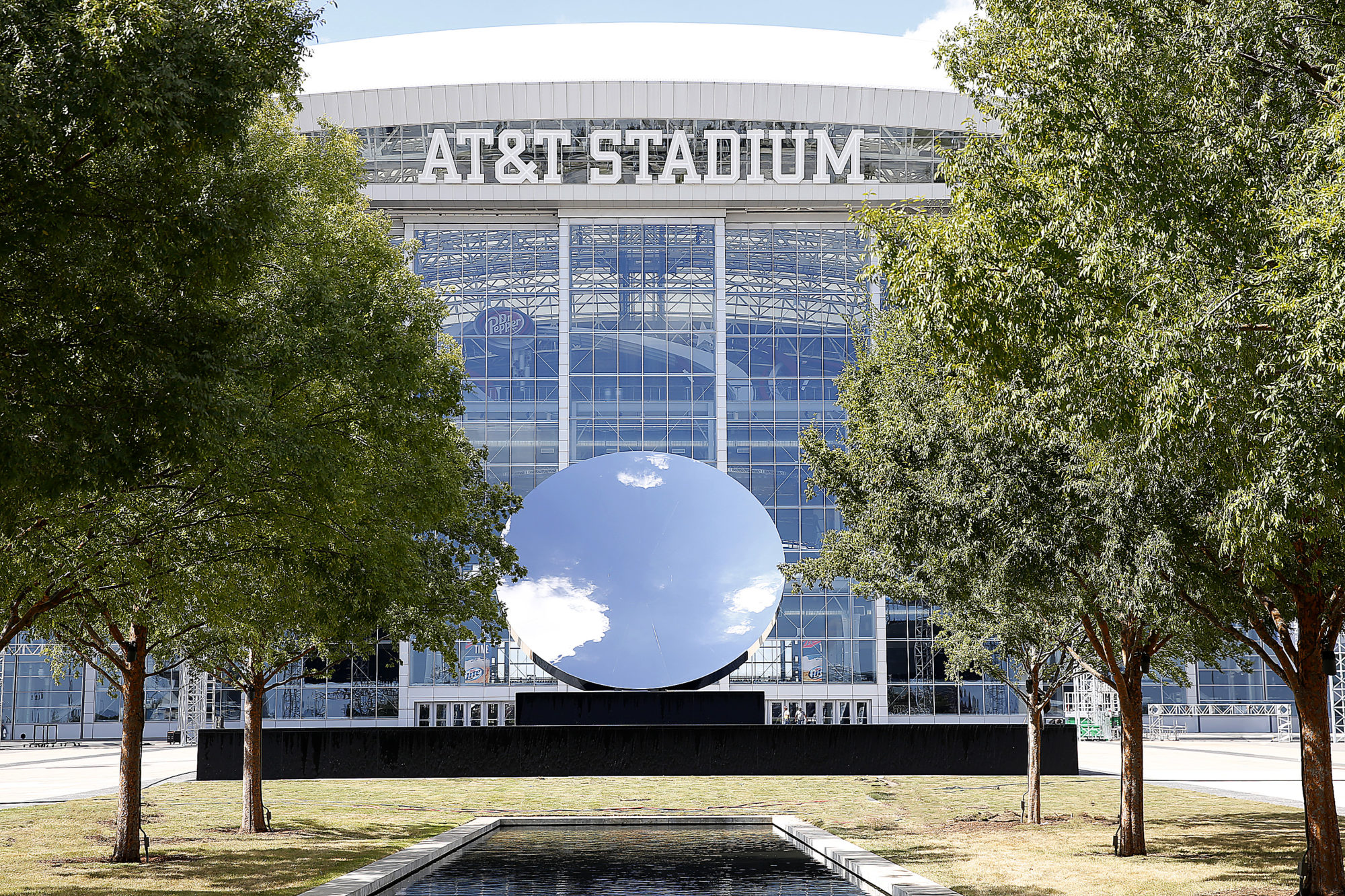 A view of Anish Kapoor's Sky Mirror (polished stainless steel, 35 feet diameter) outside of the AT&T stadium